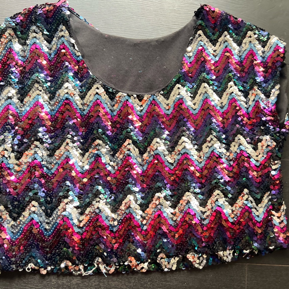 Vintage sequined cropped top.